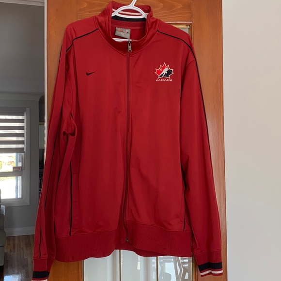 Team Canada Nike zip up - Picture 1 of 1